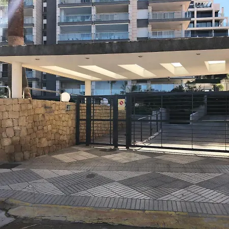 Mesana 102 / Penthouse * 칼페